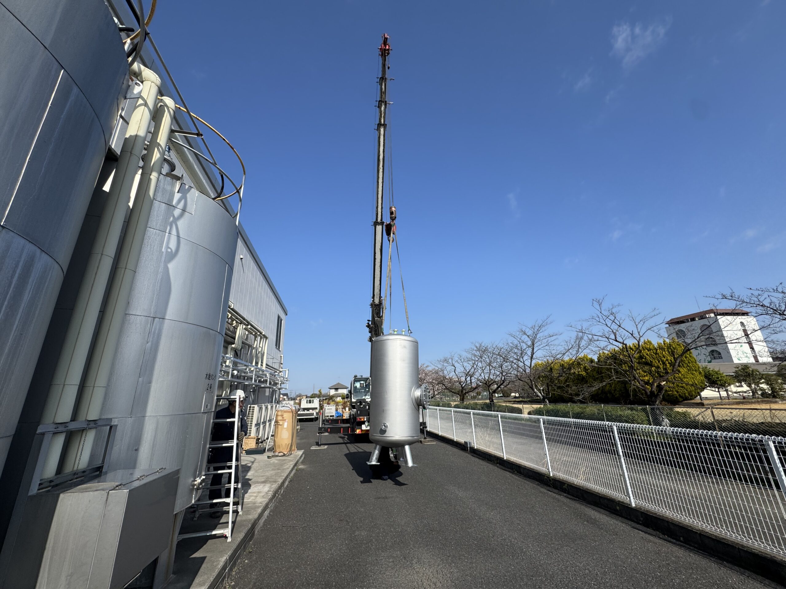 ストレージタンク据付設置工事