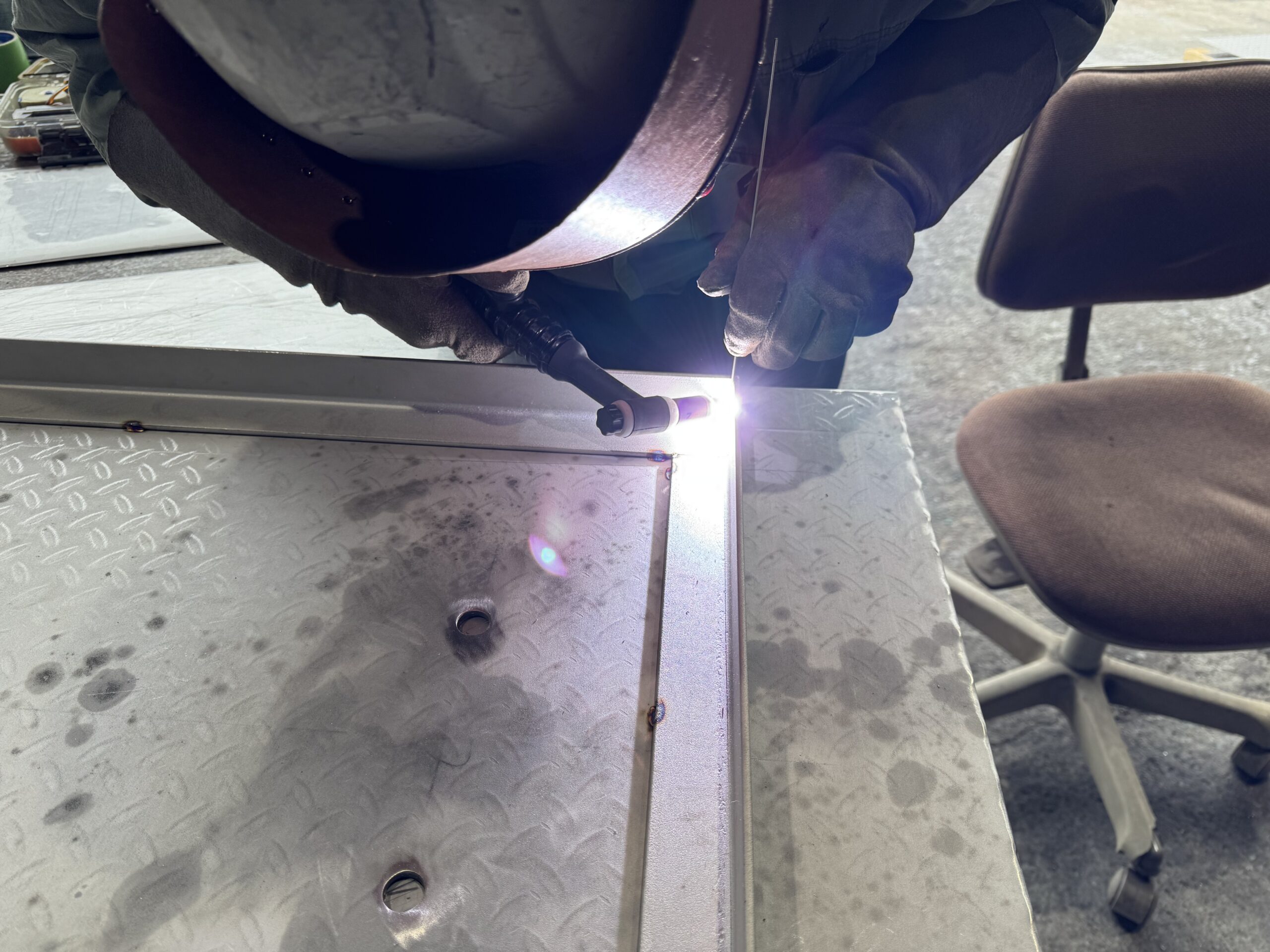 排水処理場SUS蓋加工製作