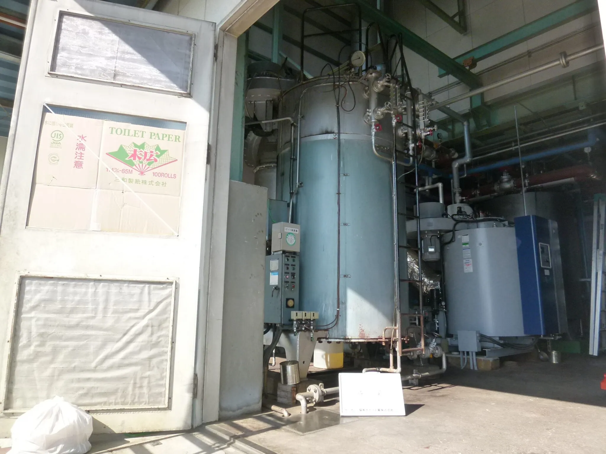 施工前の写真 蒸気ボイラ更新工事 ①