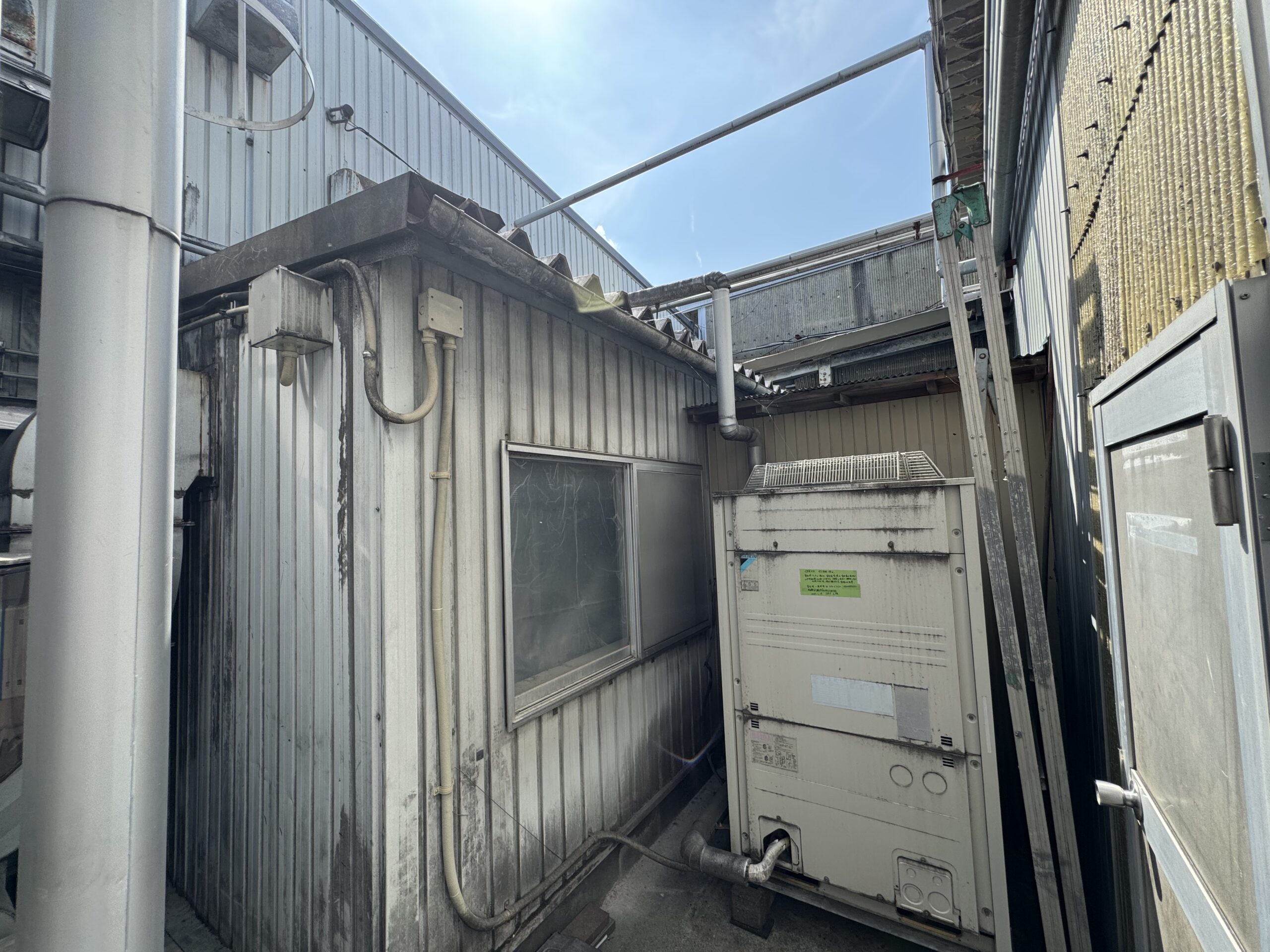 施工前の写真 給湯循環設備工事 ③